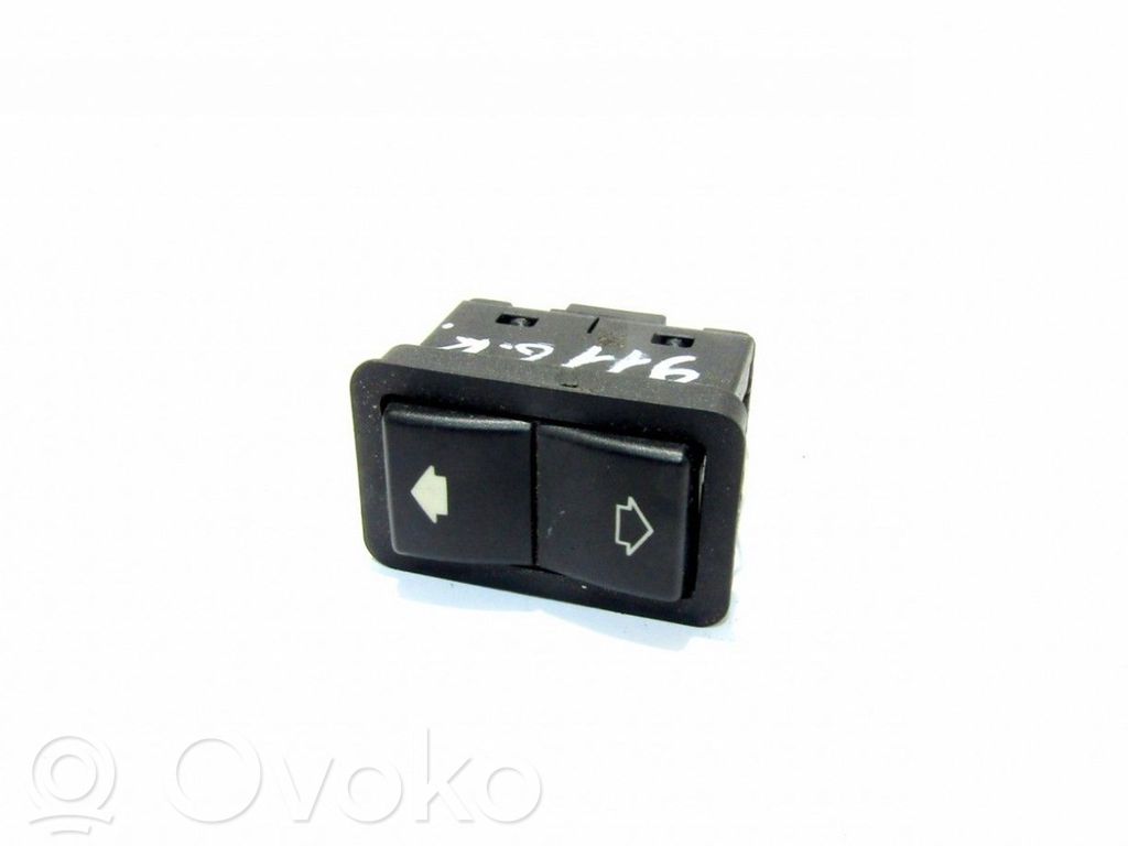 Interrupteur commade lève-vitre   8368974