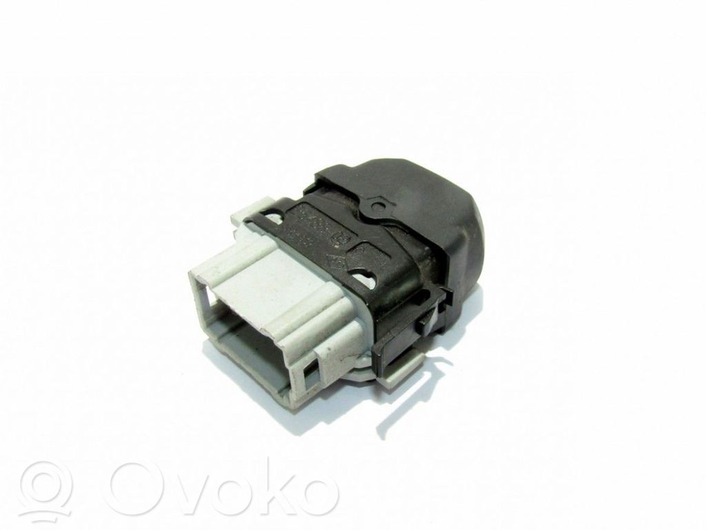 Electric window control switch   2648802,002431C,209401H