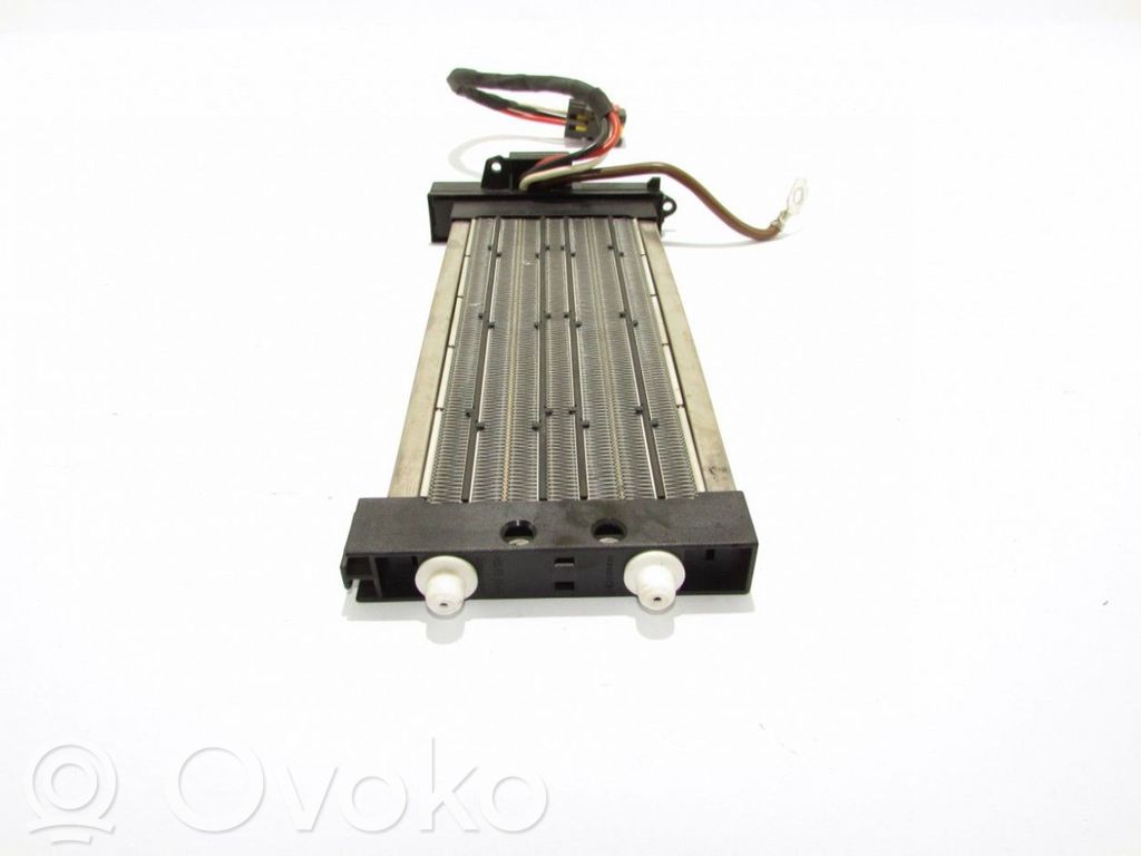 Mazais radiators   666910UB