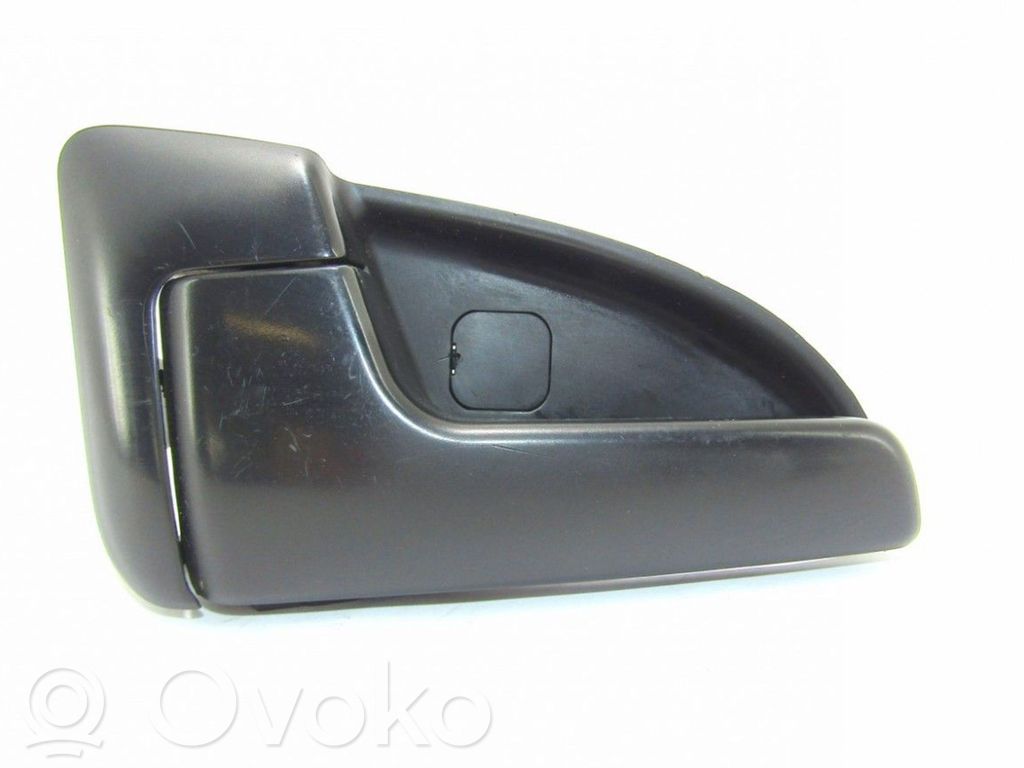 Front door interior handle   826111H000