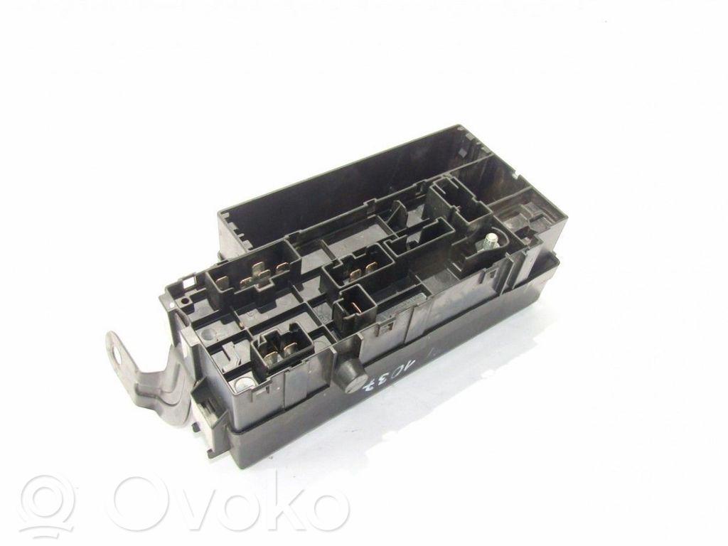 Fuse module   82231AE000