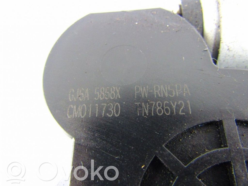Asa reguladora de la puerta trasera   GJ6A,5858X,PWRN5PA