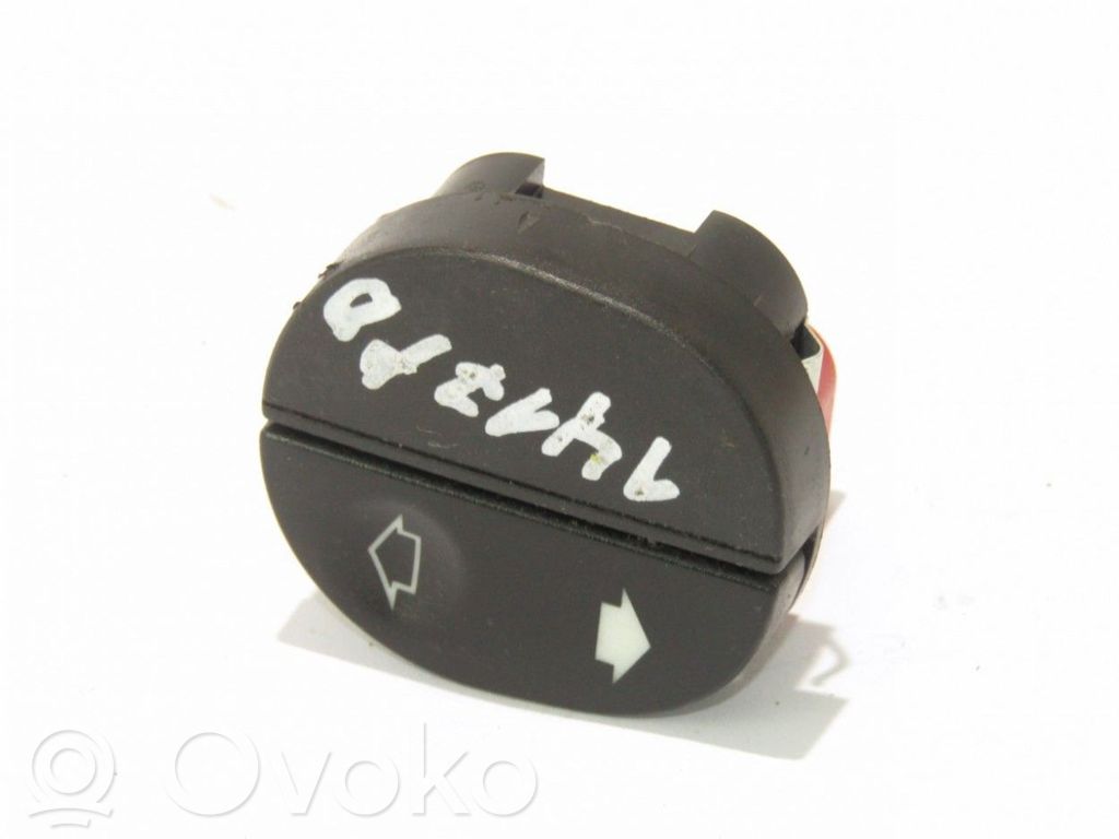 Ford Fiesta Electric window control switch 
