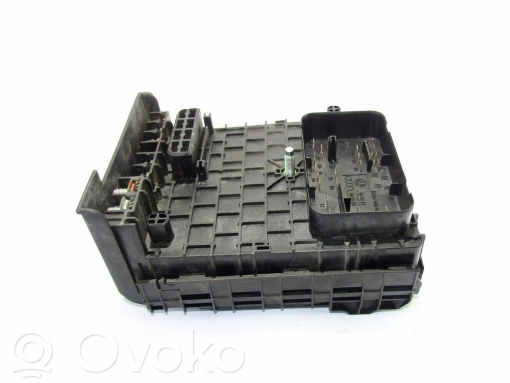 Módulo de fusible   3C0937125,1K0937132F,63592777