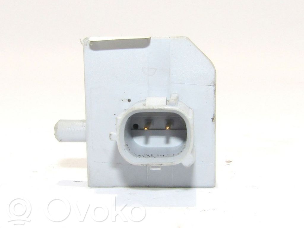 Suzuki Swift I Airbagsensor Crashsensor Drucksensor 