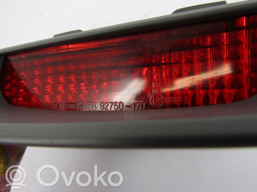 Hyundai Matrix Third/center stoplight 