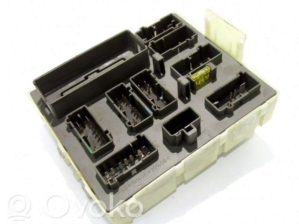 Ford Focus Fuse module 