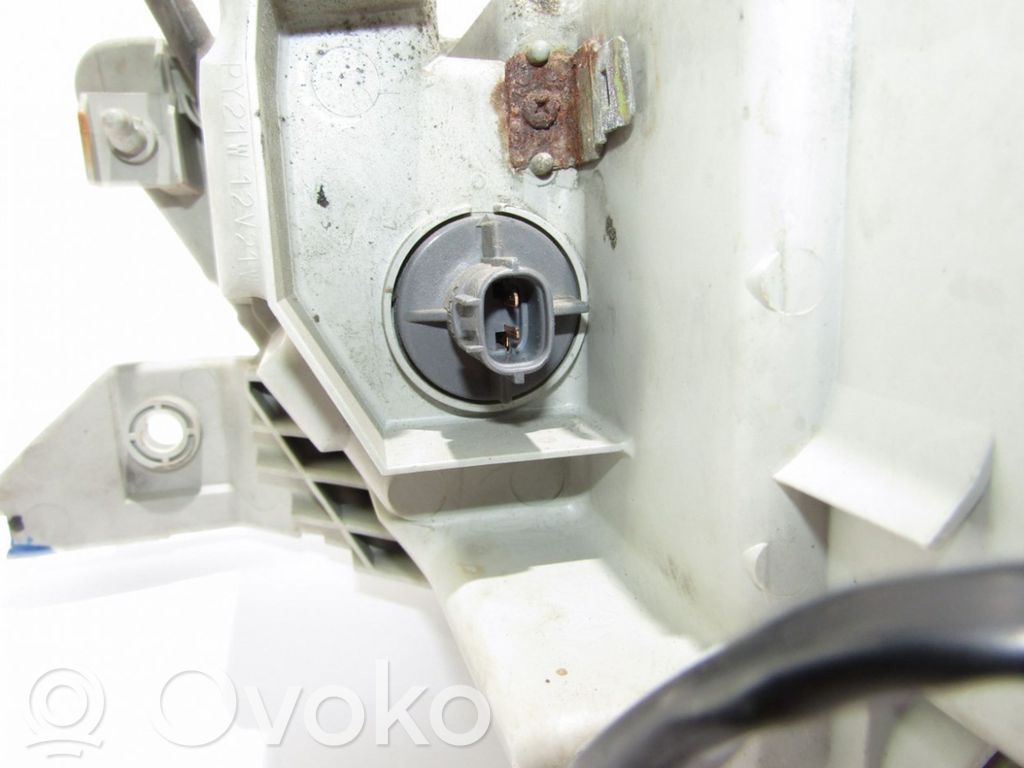 Headlight/headlamp   P1989L