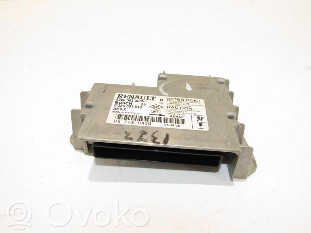 Renault Clio III Airbag control unit/module 