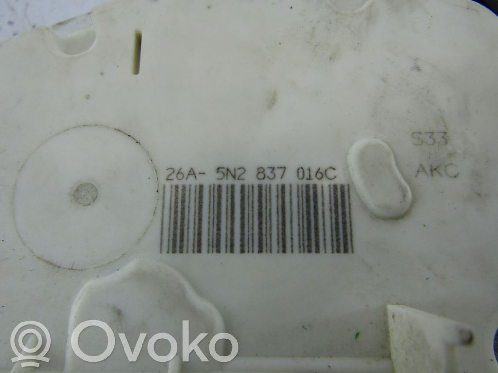 Front door lock   5N2837016C