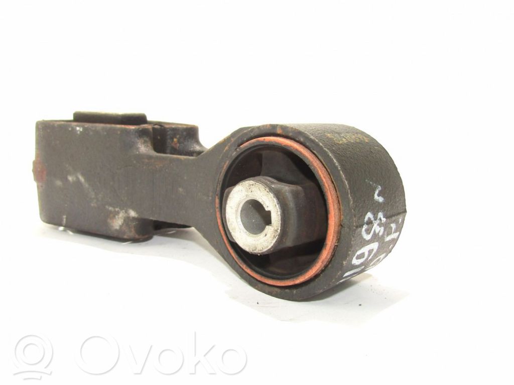 Peugeot 508 Engine mounting bracket 