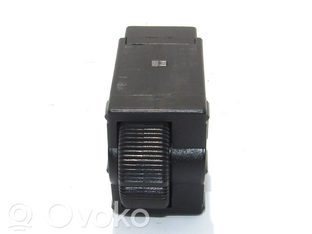 Mitsubishi Carisma Panel lighting control switch 