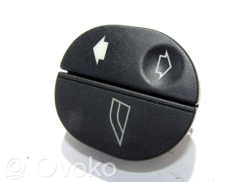 Ford Fiesta Electric window control switch 
