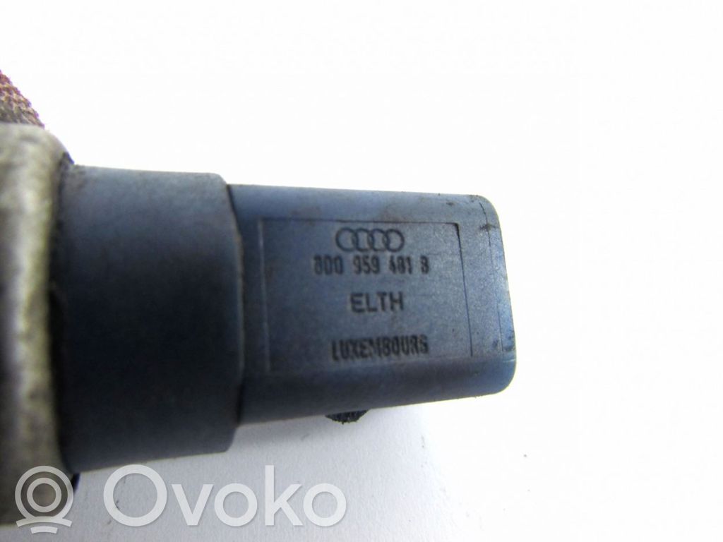 Sensor de temperatura del refrigerante   8D0959481B