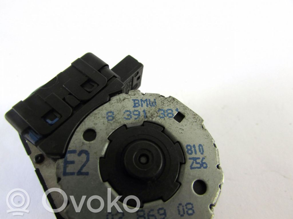 Motoriņš   8391381