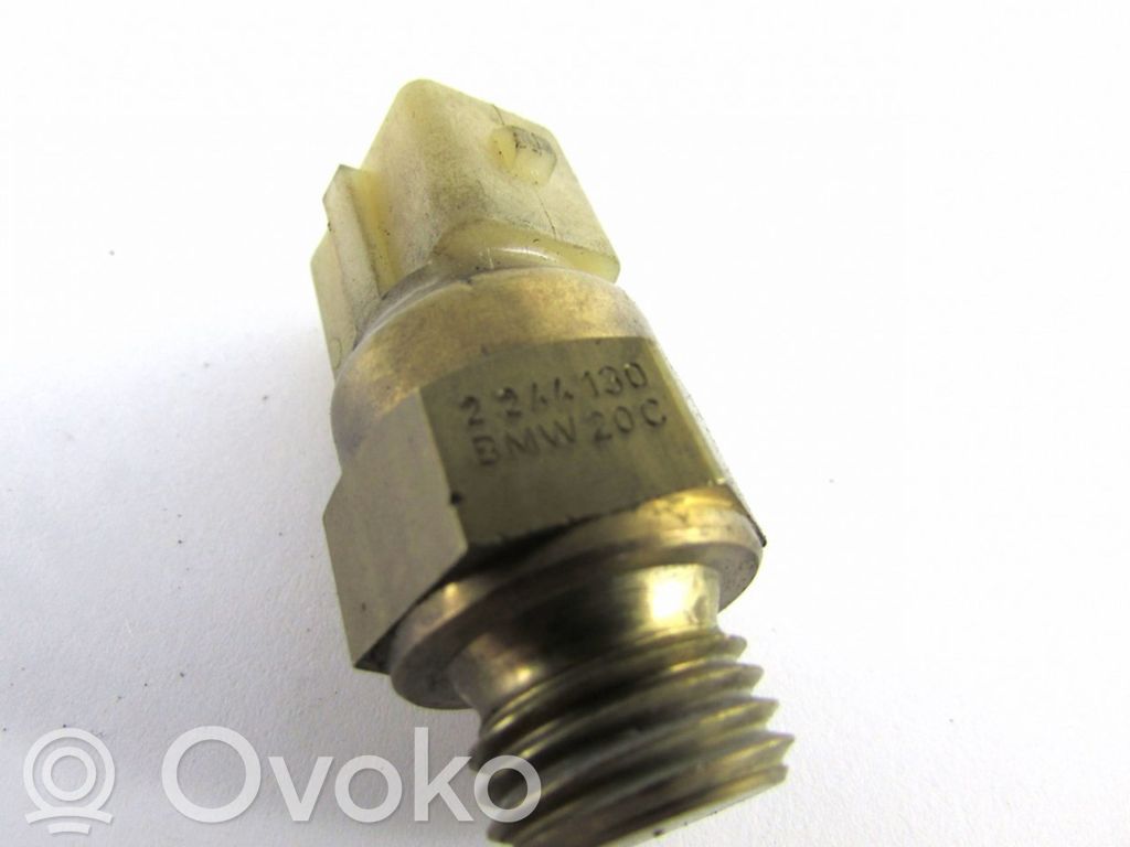 BMW 7 E38 Coolant temperature sensor 
