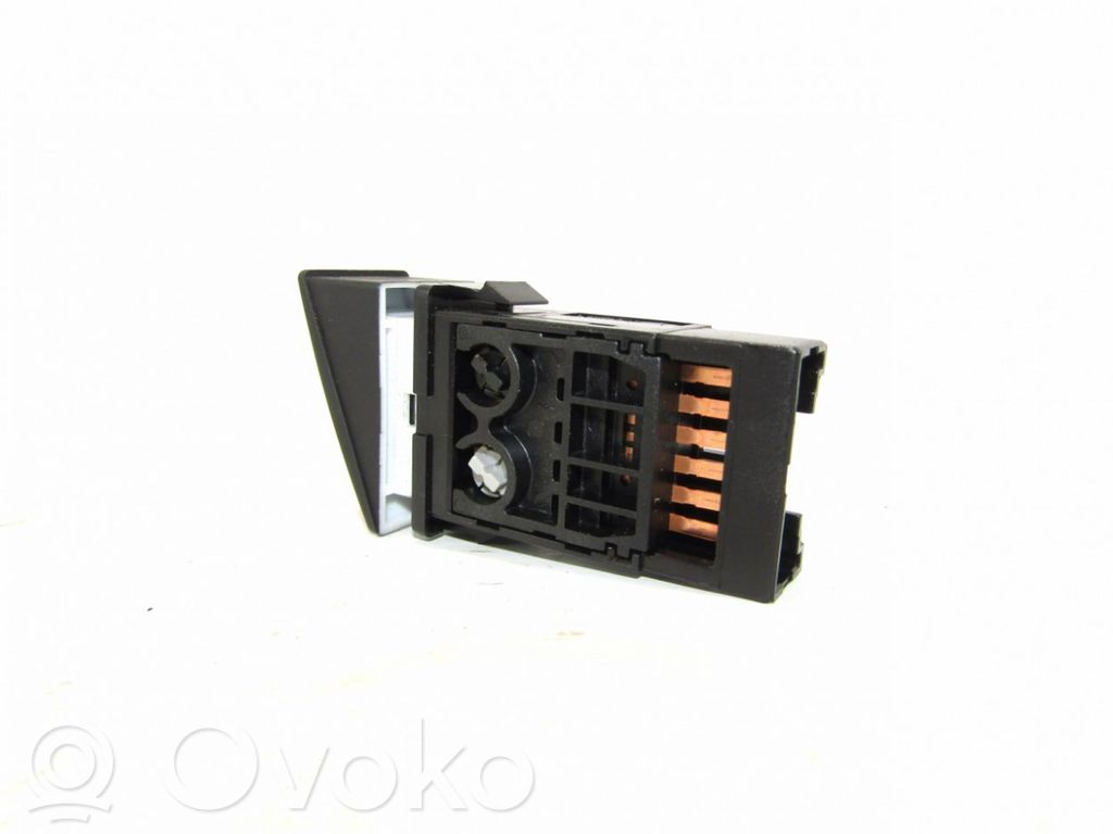 Hyundai Matrix Windscreen/window heater switch 