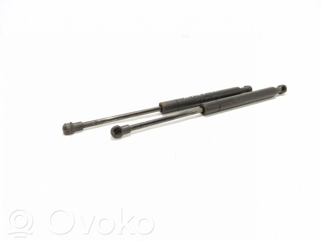 Amortizatorius variklio dangčio   51238202688,8202688