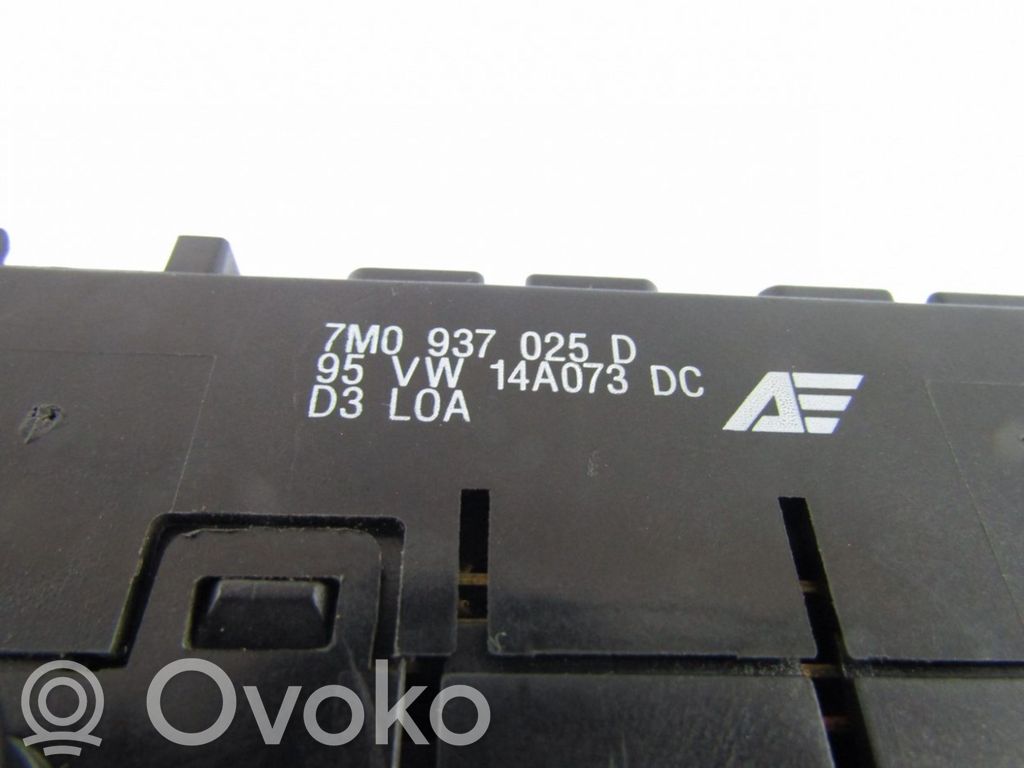 Fuse module   7M0937025D,95VW14A073DC