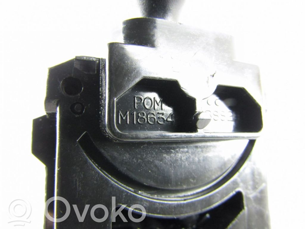 Wiper switch   M18634