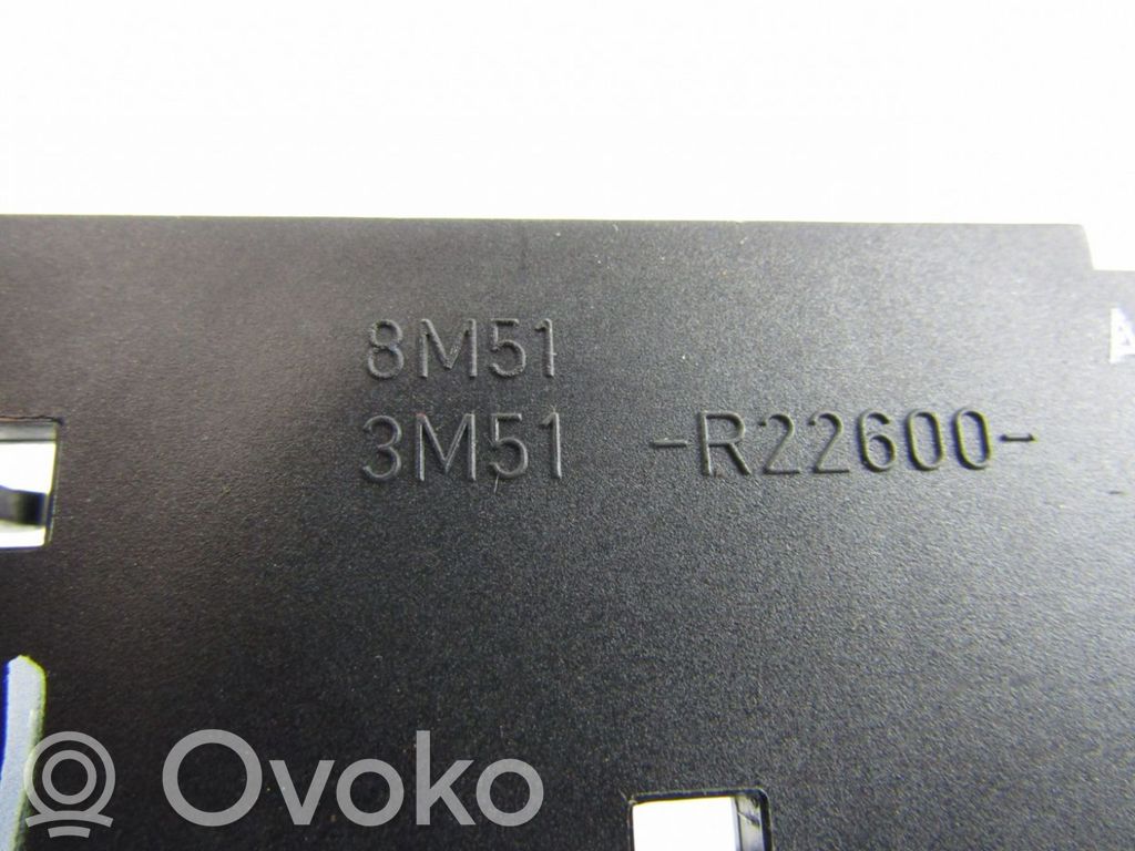 Front door interior handle   3M51R22600
