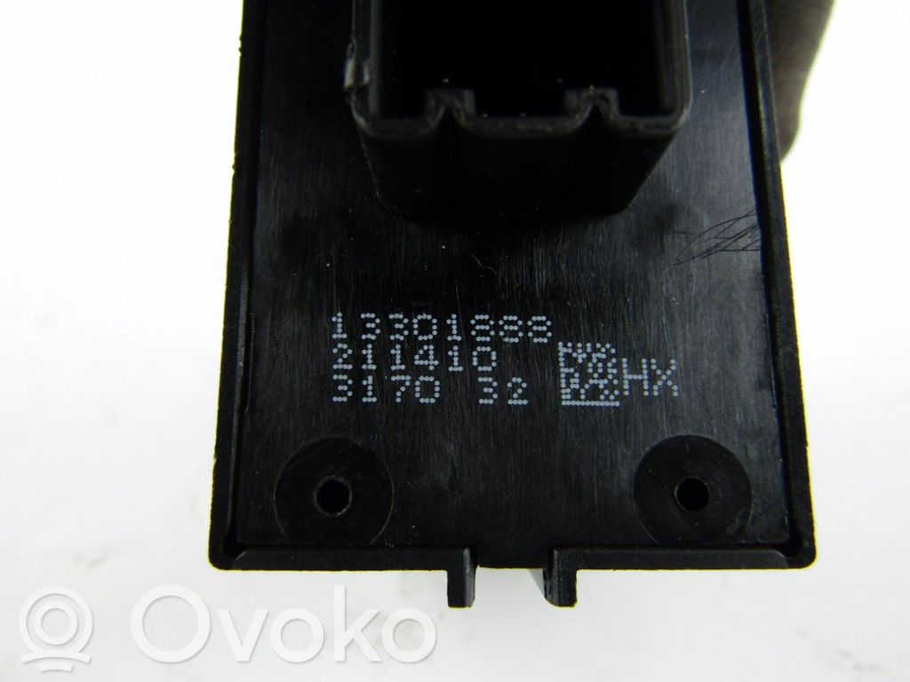 Opel Zafira C Comutator comandă geamuri electrice