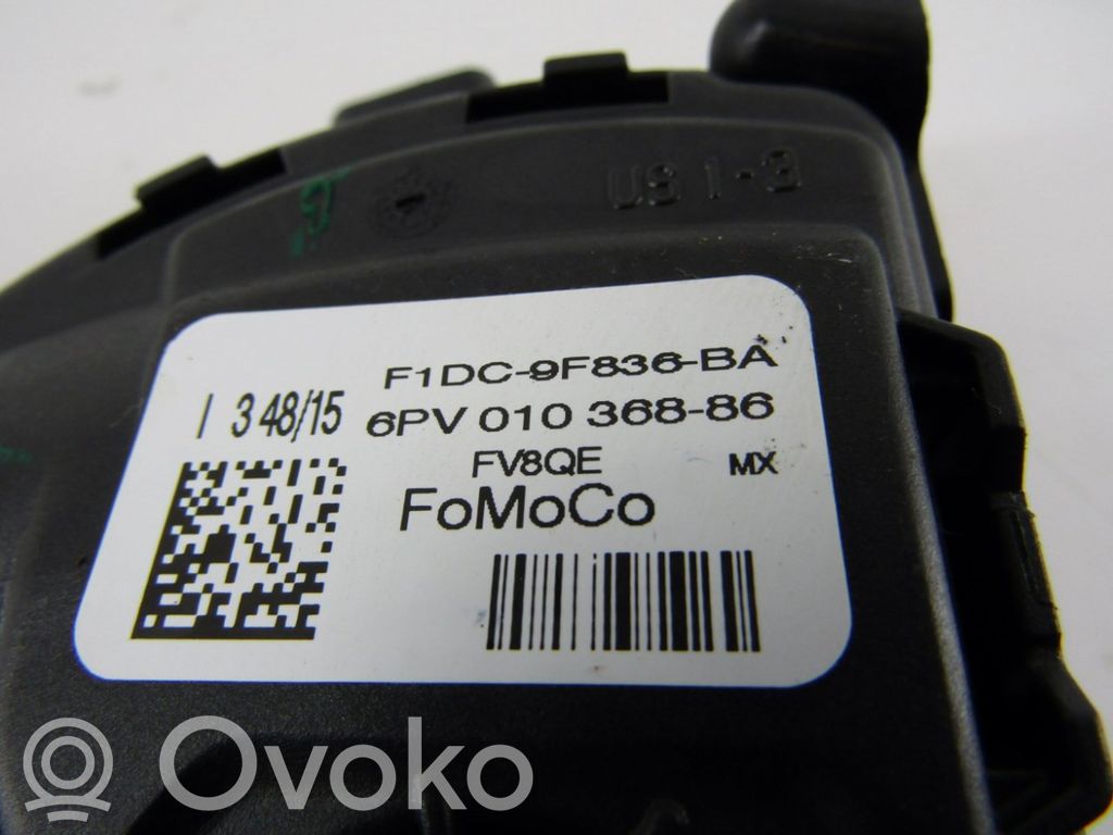 Akseleratora pedālis   6PV01036886,F1DC9F836BA