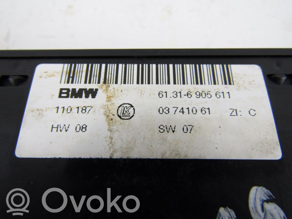 Multifunctional control switch/knob   6905611