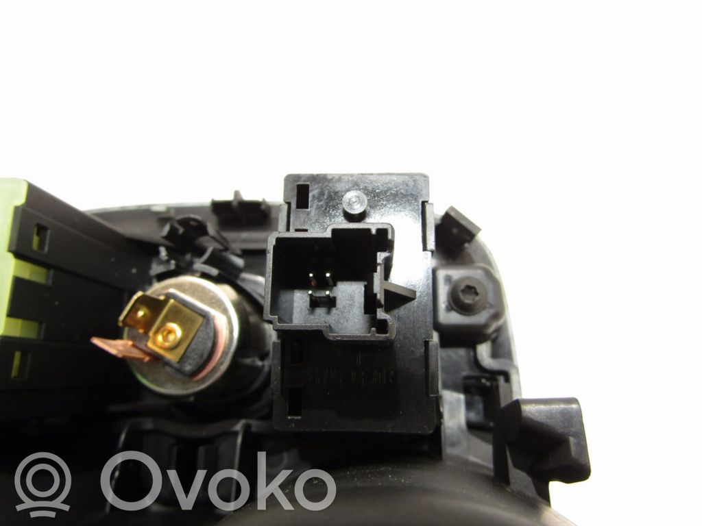 Seat heating switch   BM51A047A03B