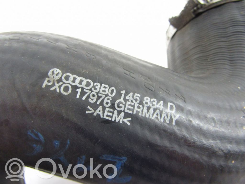 Volkswagen PASSAT B5 Välijäähdyttimen letku 