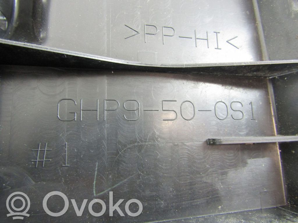 Couvre-soubassement arrière   GHP9500S1