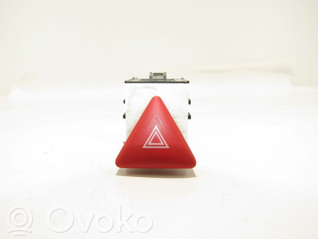 Volkswagen PASSAT B6 Botón interruptor de luz de peligro