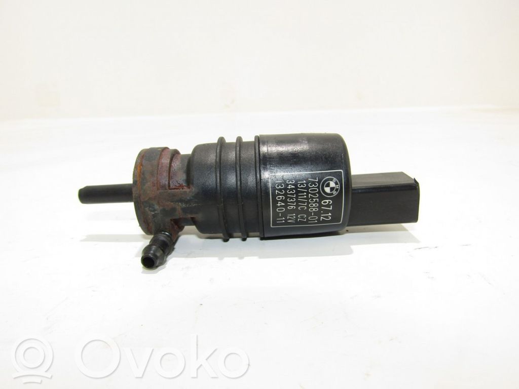 BMW X1 E84 Windscreen/windshield washer pump 