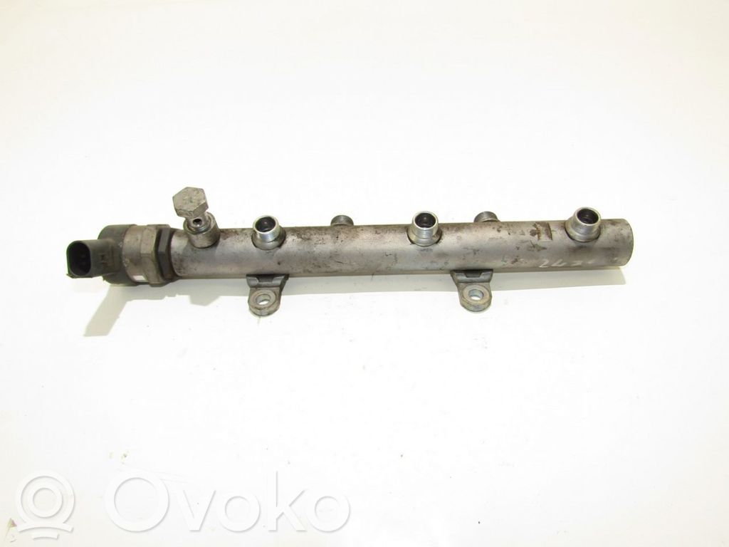 Audi A5 8T 8F Fuel main line pipe 