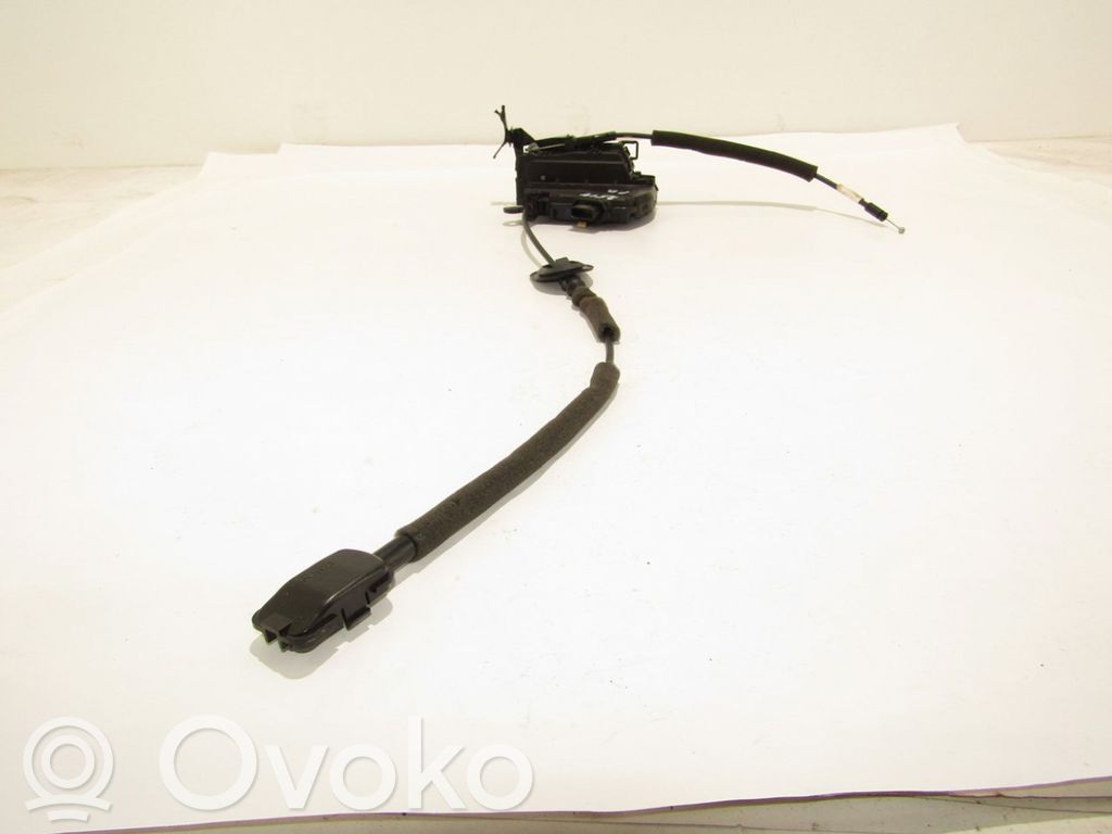 Renault Captur Front door lock 