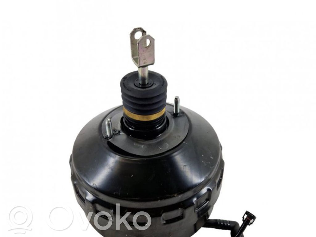 BMW 1 E81 E87 Brake booster 