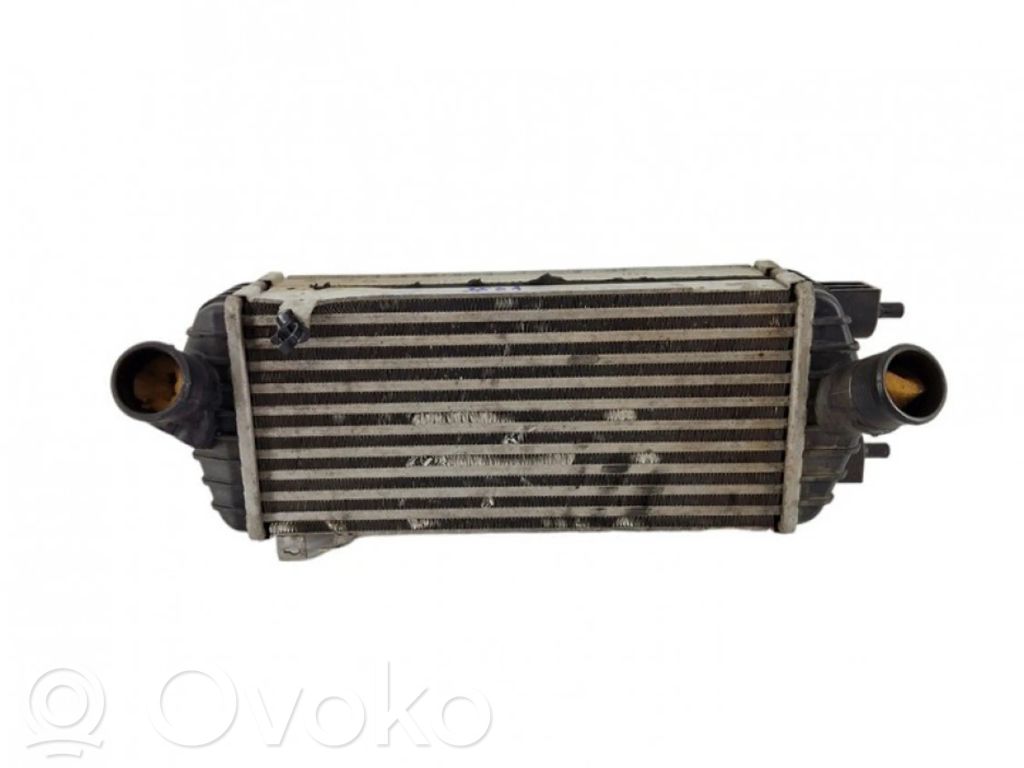 Hyundai i40 Interkūlerio radiatorius 