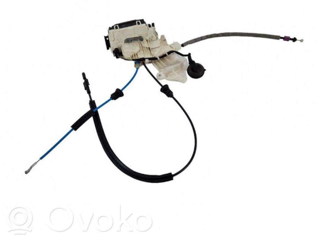 Cerradura de puerta trasera   A2047301335