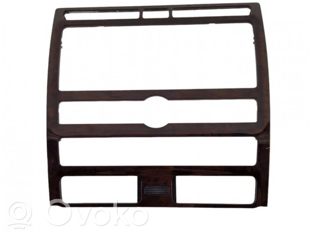 Volkswagen Phaeton Panel trim 