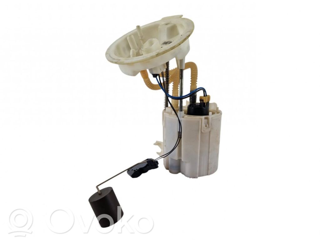 BMW 1 F20 F21 Pompe à carburant 
