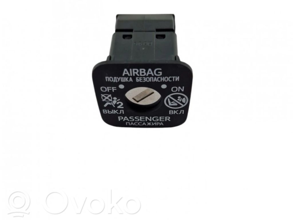 Mini One - Cooper F56 F55 Comutator pornit/oprit airbag pasager