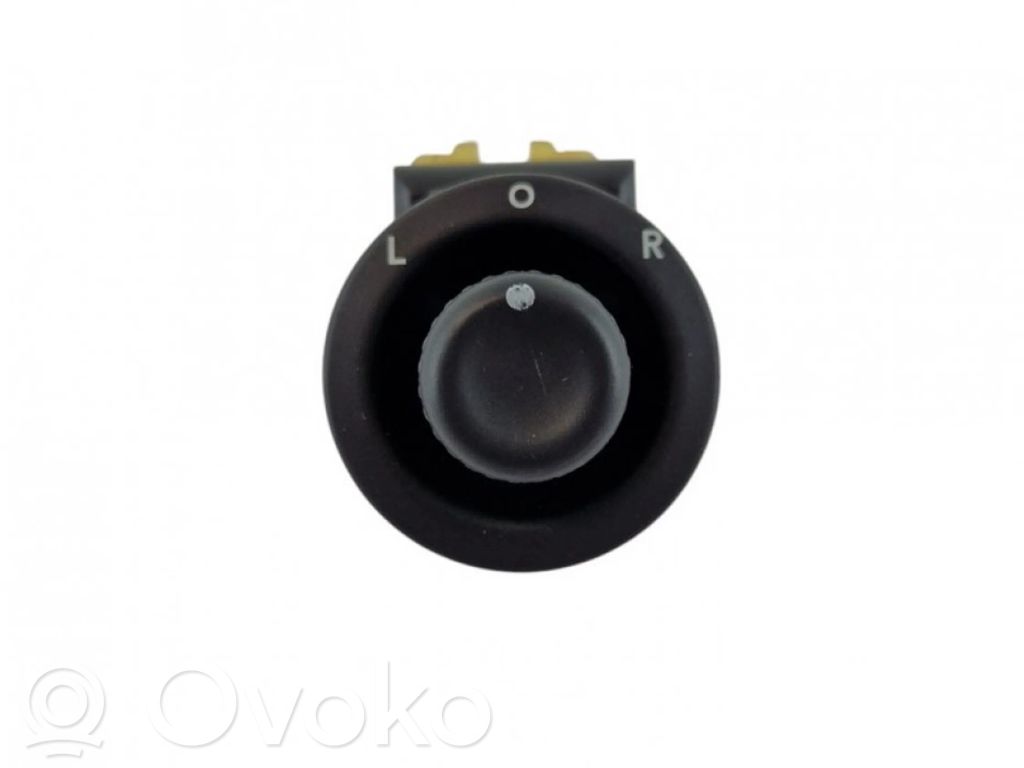 Dodge Caliber Wing mirror switch 