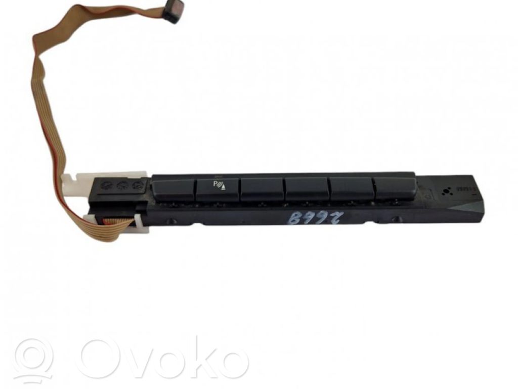 Schalter Einparkhilfe Parktronic PDC   03743651,96259005