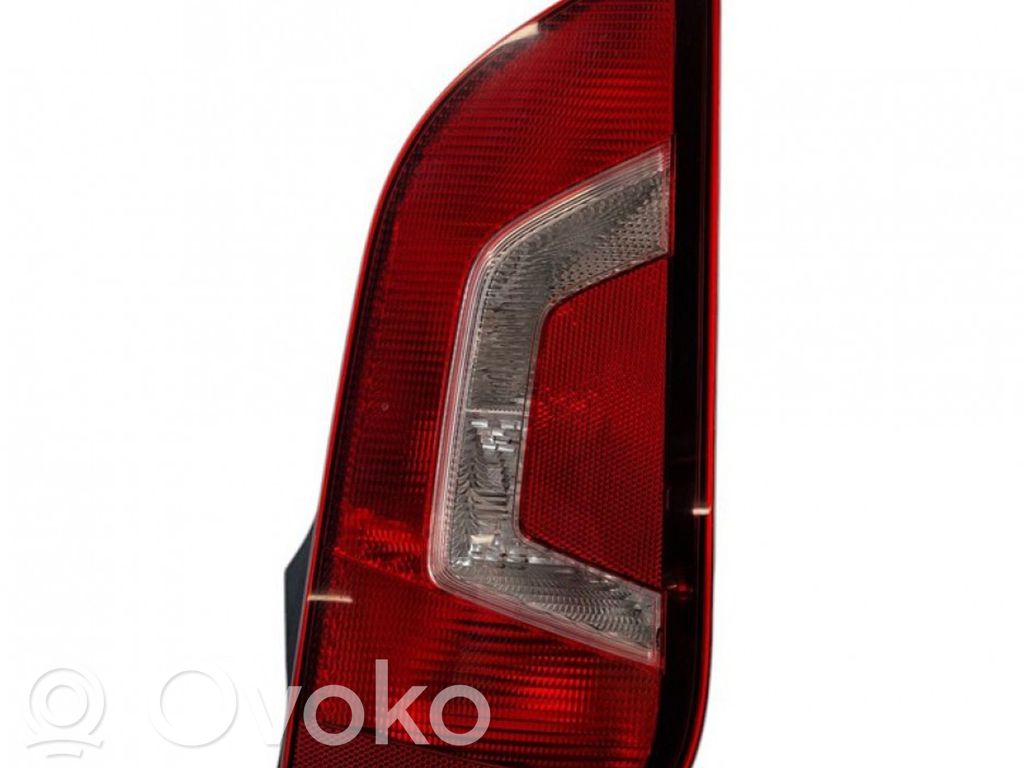 Luz trasera/de freno   1S0945096G