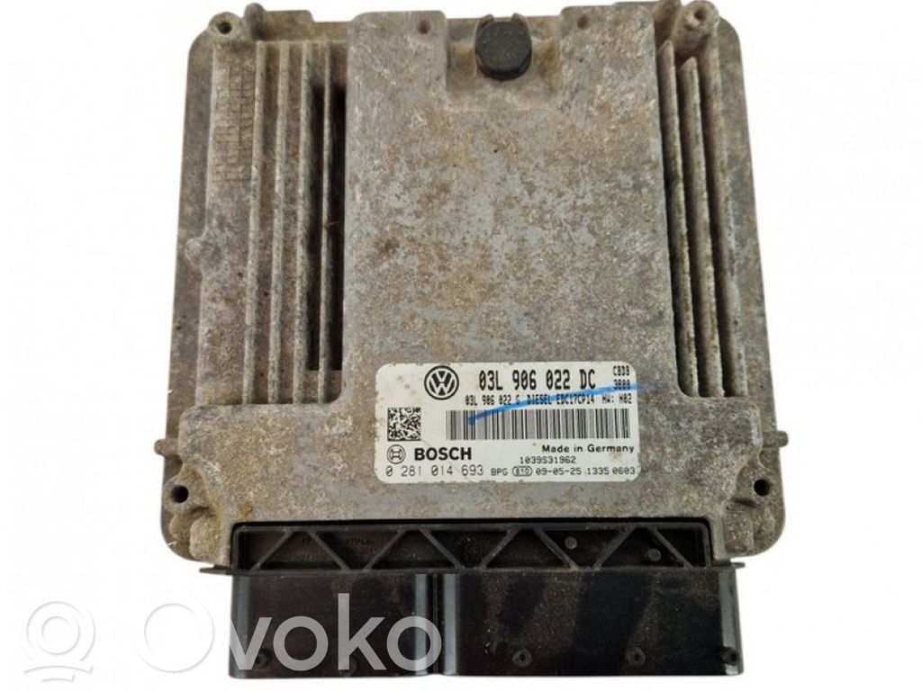 Volkswagen Golf VI Engine control unit/module 