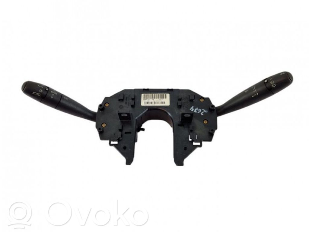 Interrupteur / bouton multifonctionnel   96627927XT,345657353