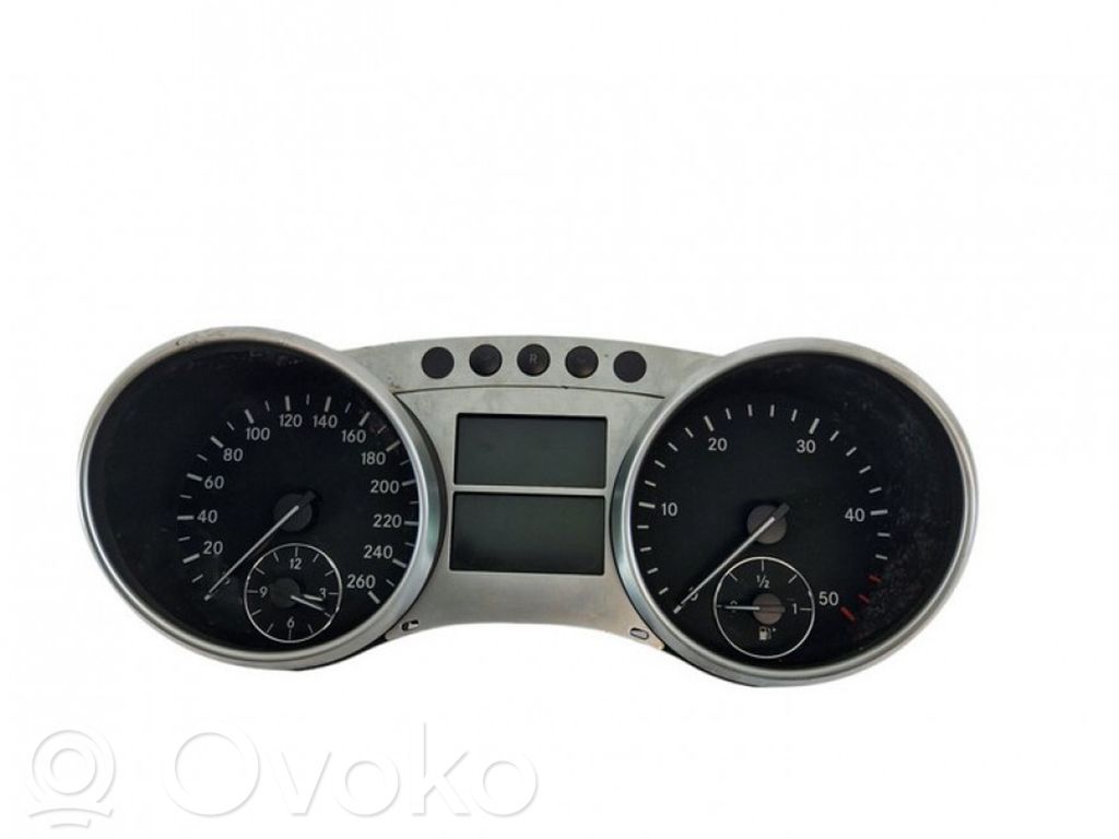 Mercedes-Benz R W251 Licznik / Prędkościomierz 