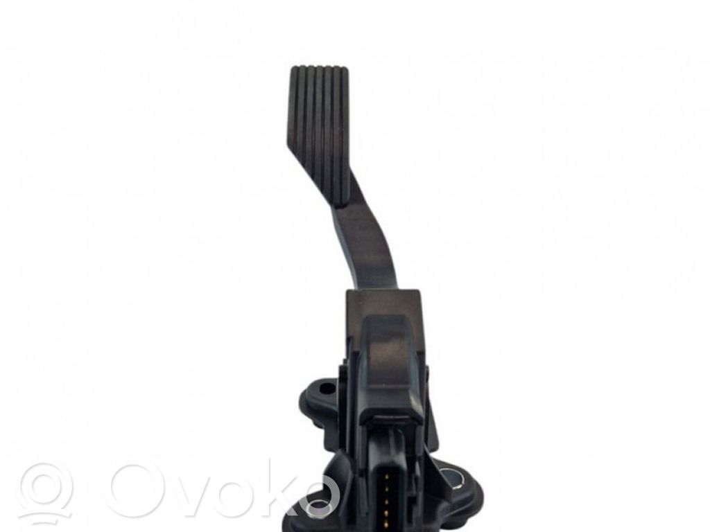 Mitsubishi Outlander Pedal del acelerador 