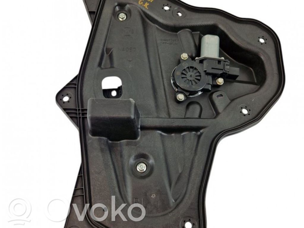 Mazda 3 III Macara geam spate fără motor
