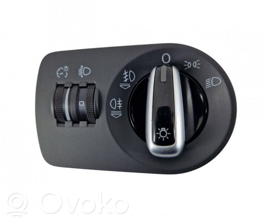 Light switch   8J2941531AF,8J0919094